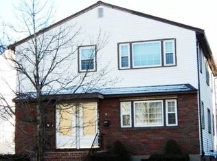 900 Hyde Park Ave, Hyde Park, MA 02136