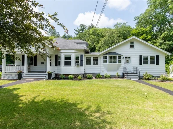 73-75 Maple St, Bellingham, MA 02019