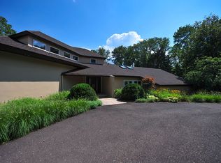 47 Twin Lear Rd, Pipersville, PA 18947