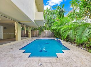 3040 Lucaya St, Miami, FL 33133