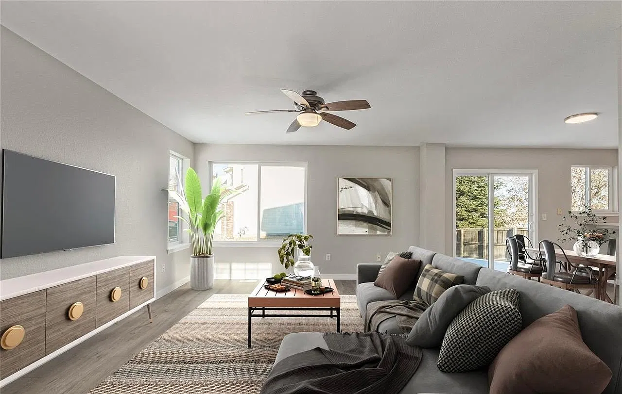 1305 Stockton Dr — Photo 1