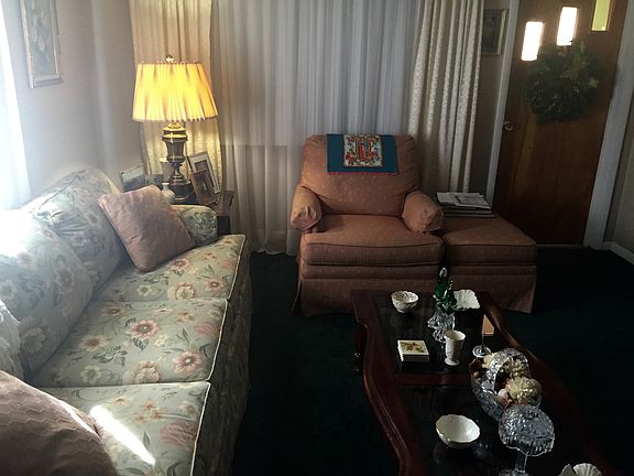 Living Room-1st Flr