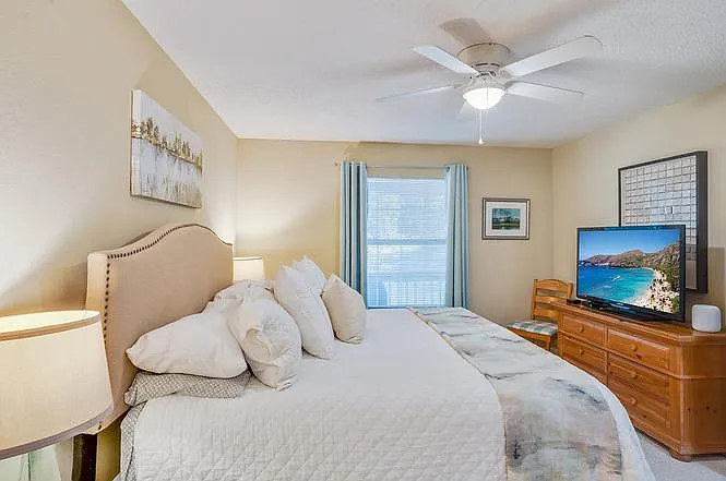 3498 Chatelaine Ct — Photo 13