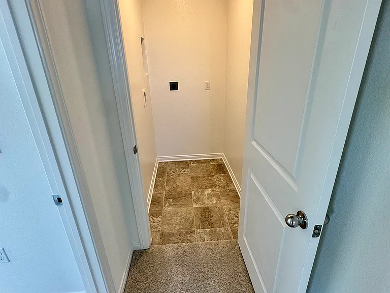 1311 Yeager Ave — Photo 21