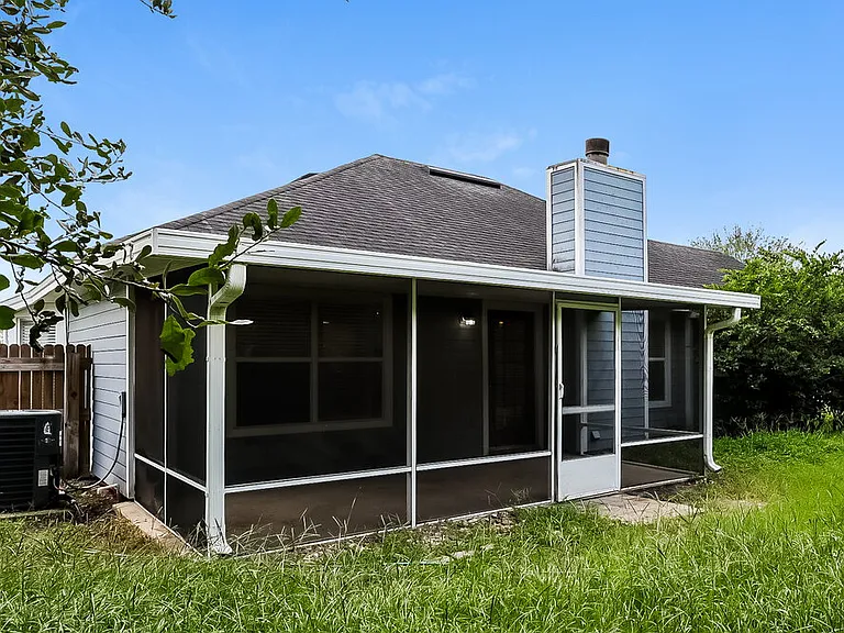 338 Wildberry Ct — Photo 15