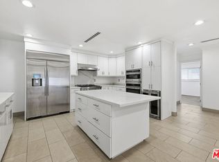 14755 Valleyheart Dr, Sherman Oaks, CA 91403