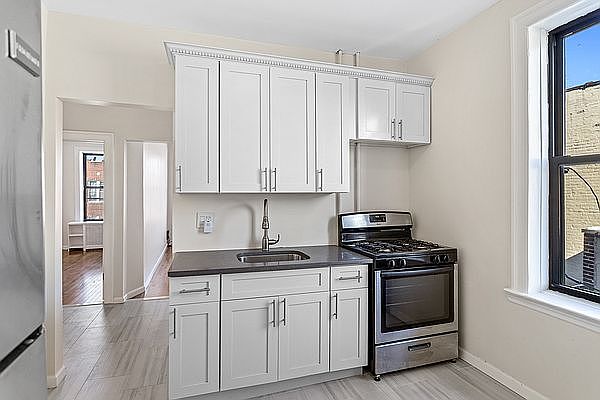 1st image of 3043 48th St APT 2R