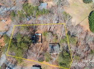 125 Mallard Dr, Columbus, NC 28722