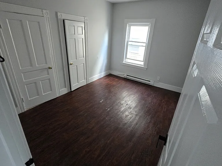 25 Brighton St #3 — Photo 10