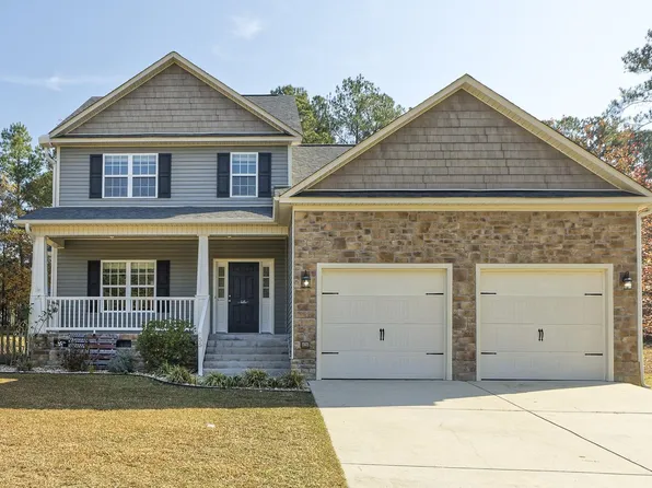 55 Honor Ln, Bunnlevel, NC 28323