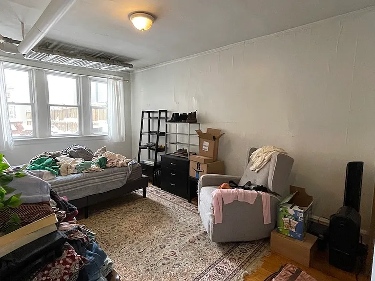 2502 N Rockwell St #G — Photo 11