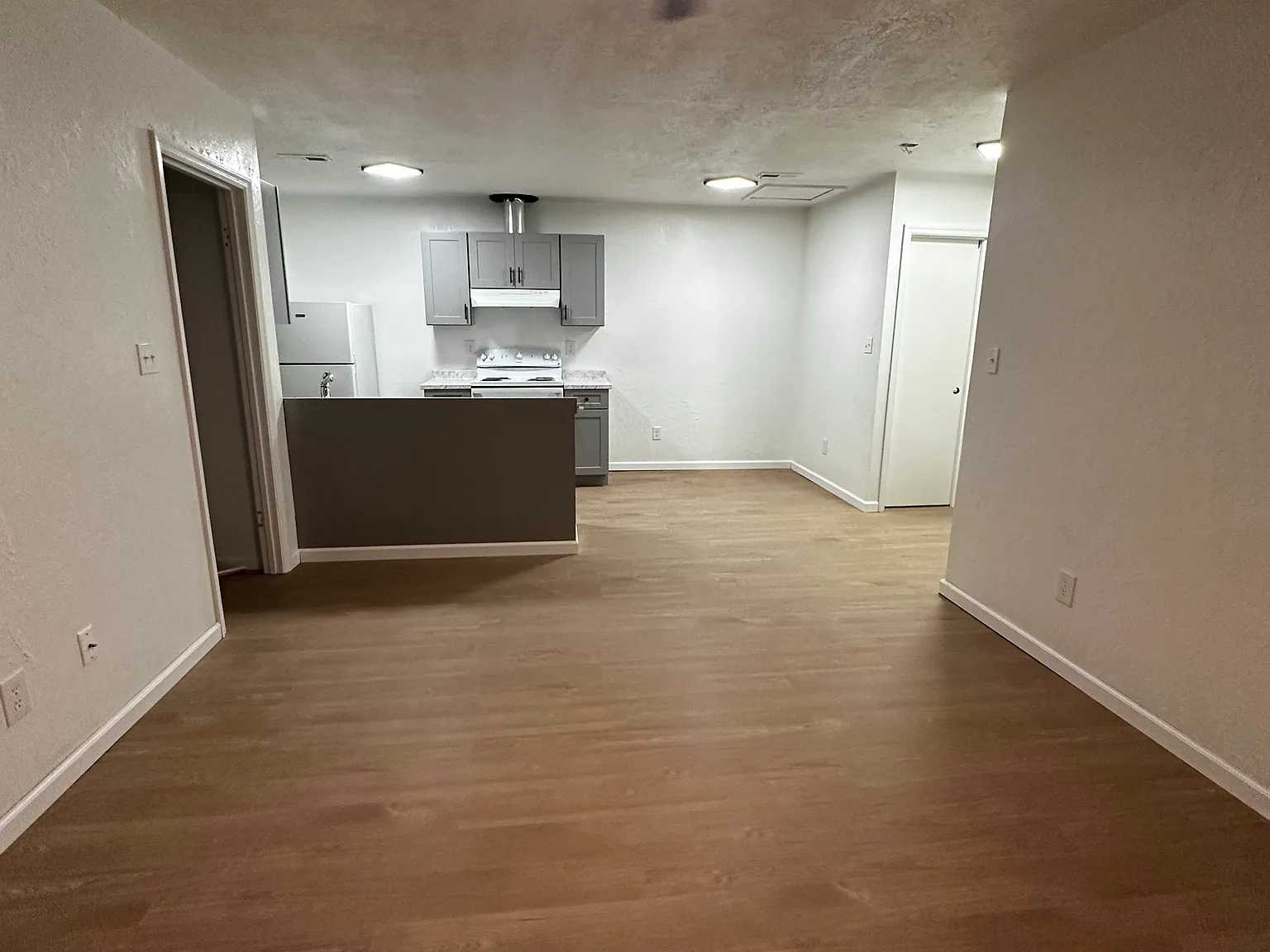 2 bed, 940 sqft, $1,195 — Photo 4