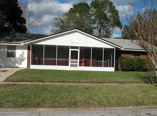 5607 Boeing Dr, Jacksonville, FL 32207