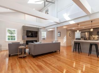 15 Icehouse Ln, Essex, MA 01929