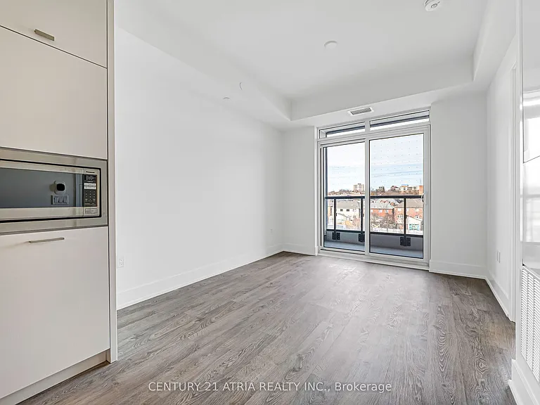 858 Dupont St #318 — Photo 15