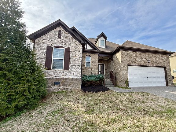 2nd image of 4012 Lexie Ln