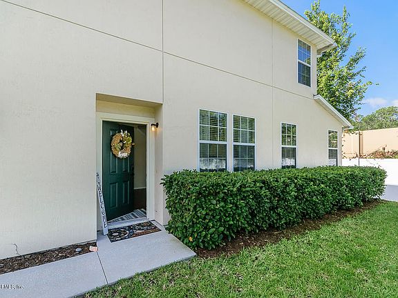 4th image of 5996 Bartram Village Dr