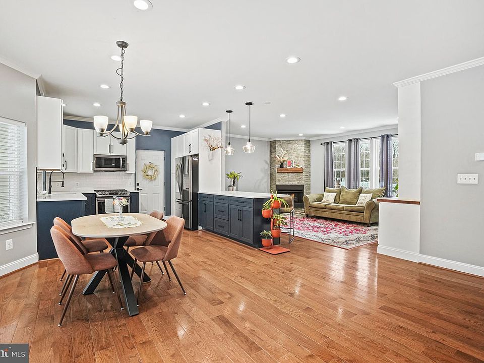 1st image of 10908 Dower House Ct