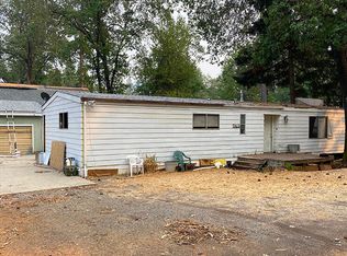 20659 Cedar Dr, Lakehead, CA 96051