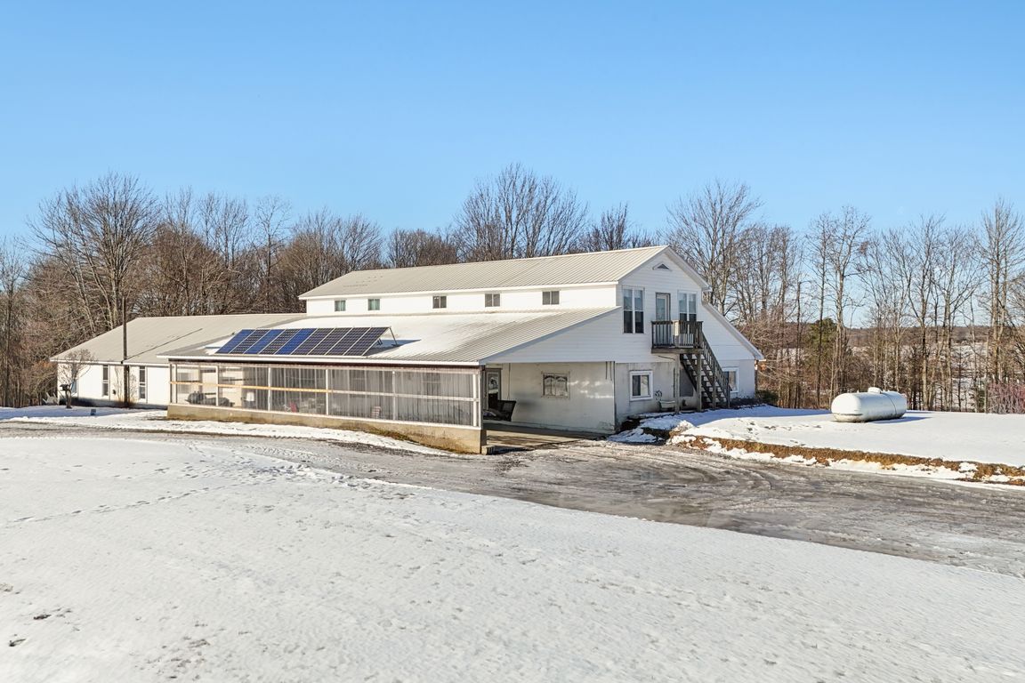 Hemlock Lake Rd-S1812-063.jpg