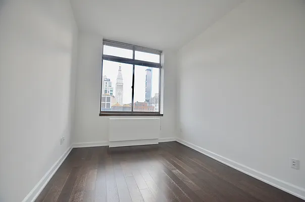 Rented by Compass | media 18