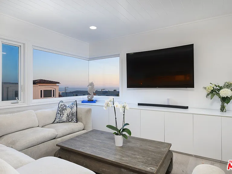 3317 Vista Dr — Photo 12