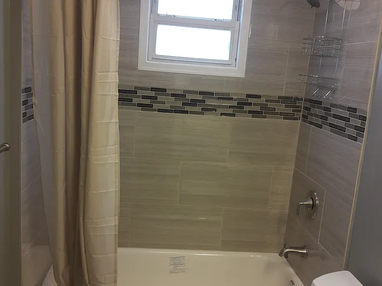 87 Easton St #1 — Photo 8