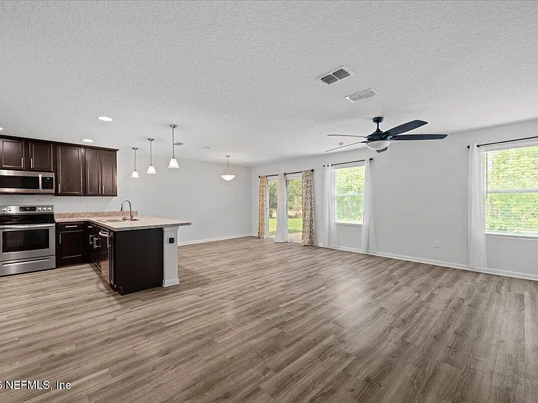 13949 Gossett St — Photo 3
