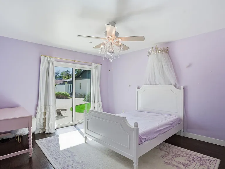 2939 N Manor Dr W — Photo 20