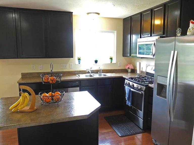 3 Shady Pines Ave — Photo 17
