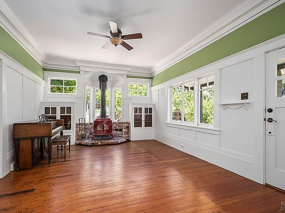 4th image of 55 Potrero Lane