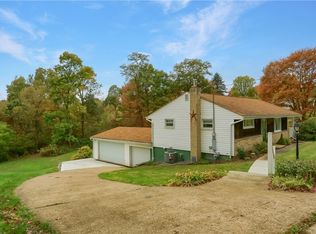 476 Big Knob Rd, Rochester, PA 15074