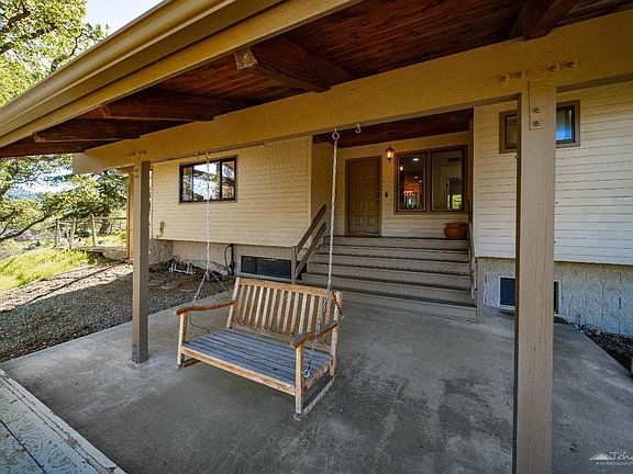 4th image of 23580 Timberline Way