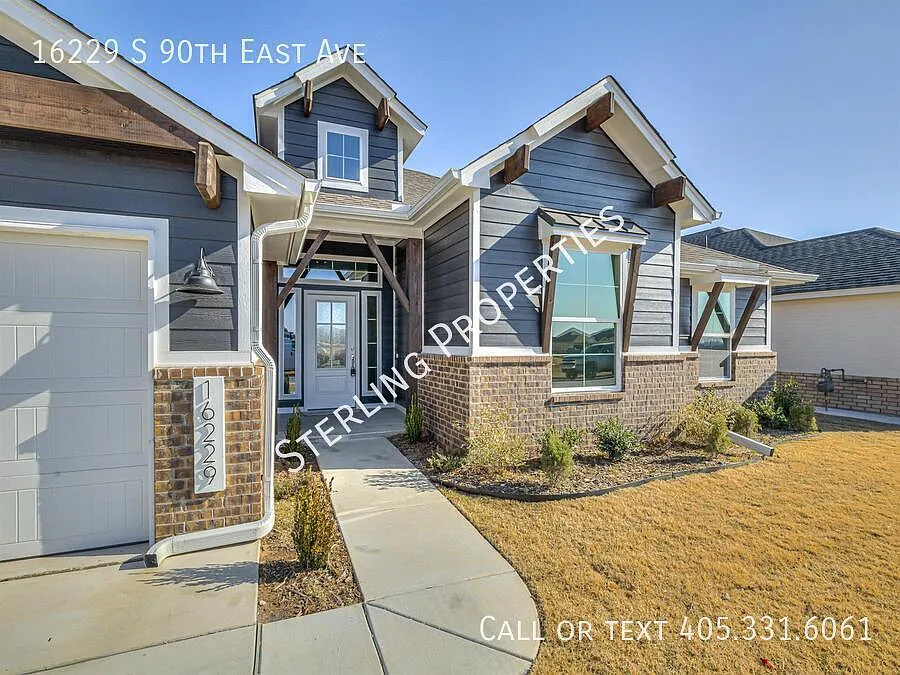 4 bed, 2186 sqft, $2,650 — Photo 4