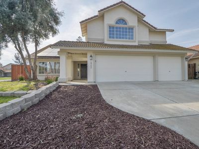 1422 Via Fraga, Gustine, CA, 95322