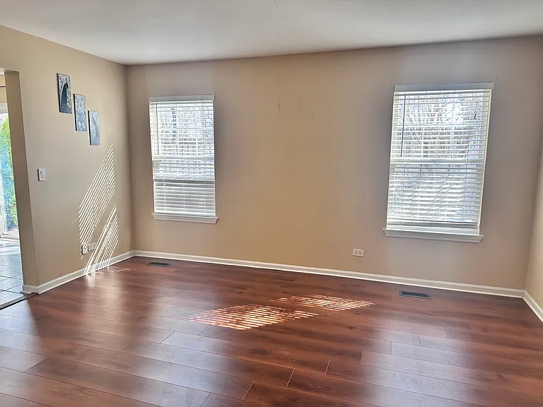 1311 Orleans Dr — Photo 7