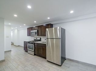 127 33rd St #1, Brooklyn, NY 11232