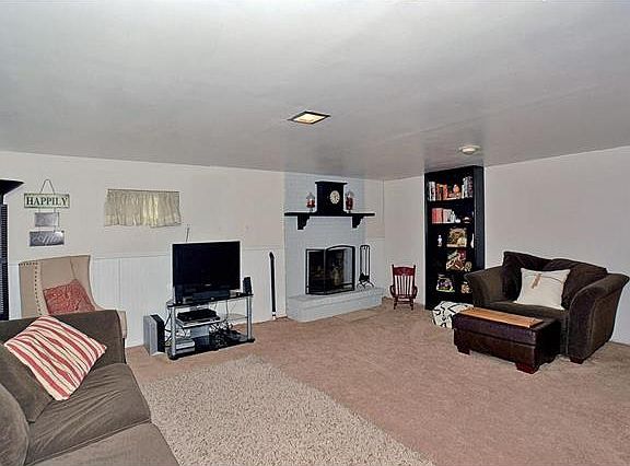 5th image of 418 Red Bud Ct