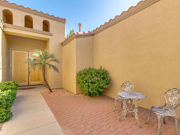 2nd image of 493 W Carob Dr