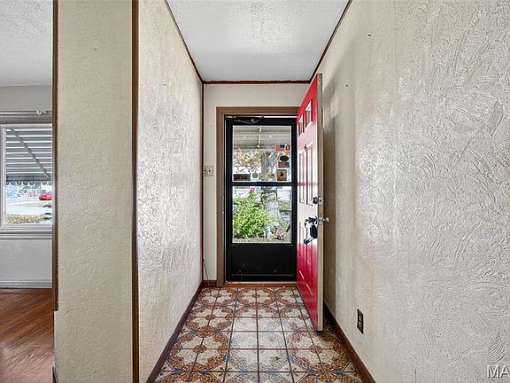 5th image of 2456 Wieck Dr
