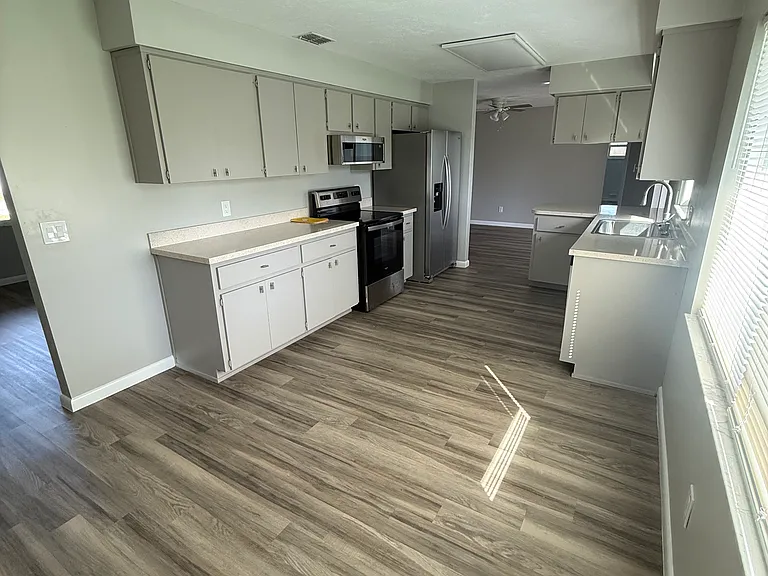 3881 N Everlasting Dr — Photo 3