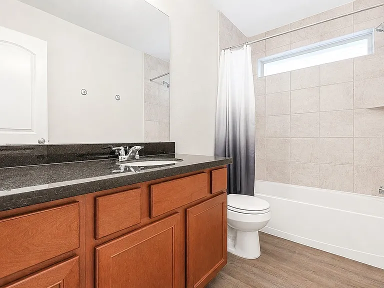 10423 Rochester Hills Ln — Photo 29