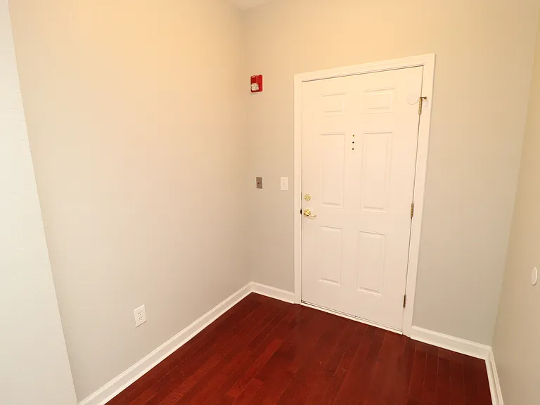 223 Eyam Hall Ln — Photo 4