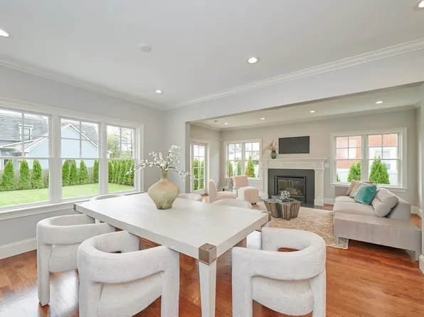 78 Waban Park #78, Newton, MA 02458