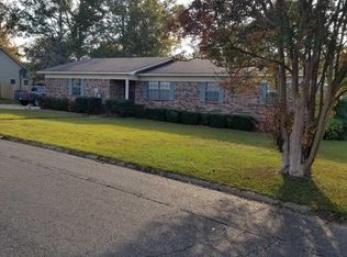 1216 Grayson Cir, Malvern, AR 72104