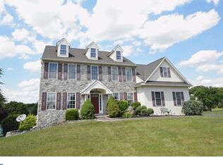 19 Southwind Dr, Honey Brook, PA 19344