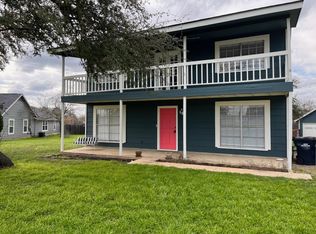 104 Matthews Cir, Liberty Hill, TX 78642