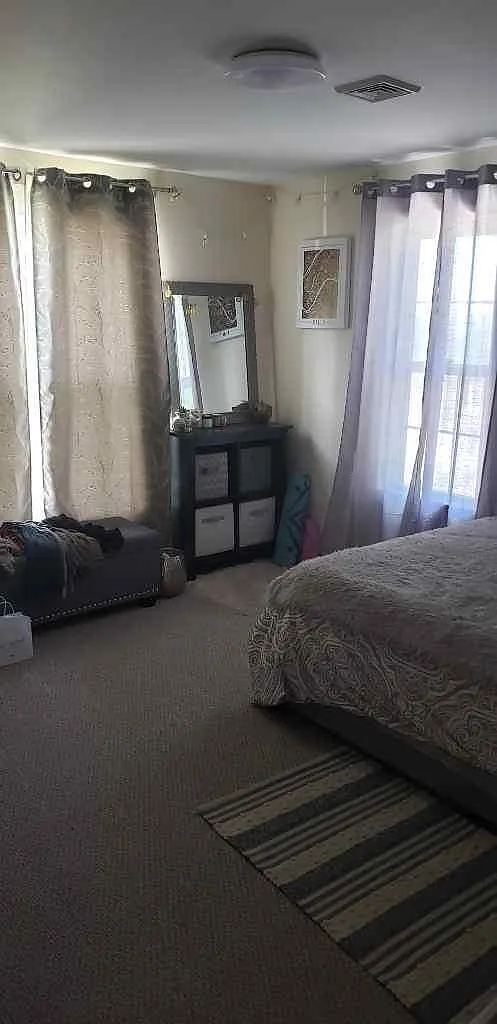 422 Seville St — Photo 3