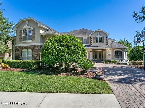 3rd image of 208 Vale Dr