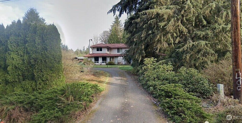 1st image of 17410 NE 195th Street